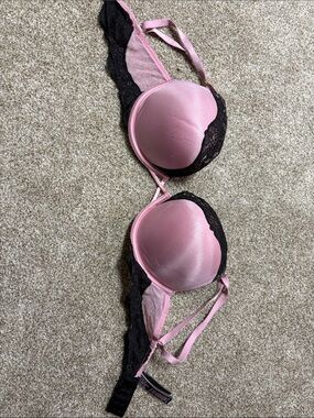 Victoria's Secret Pink and Black Lace Push-Up Bra